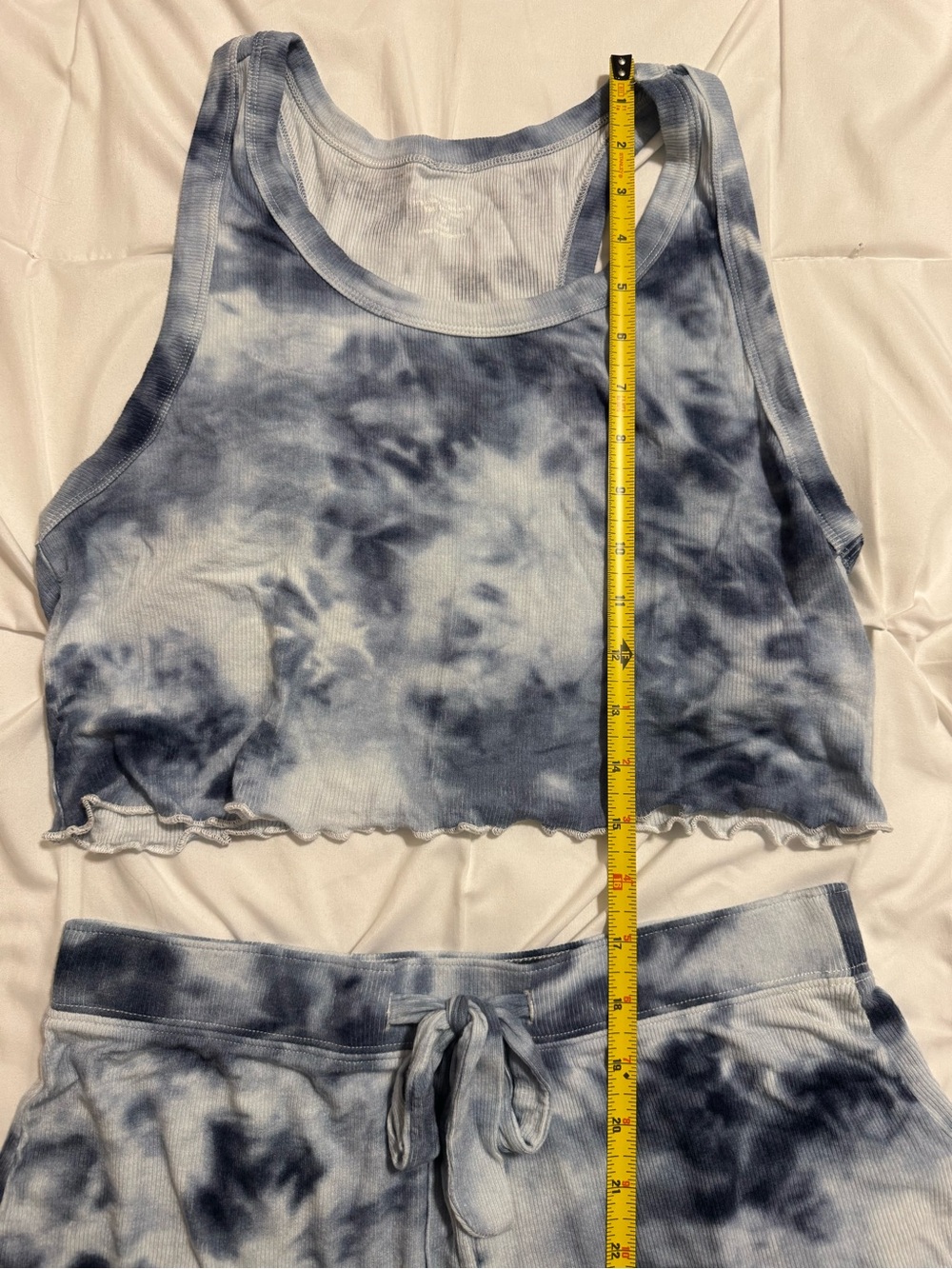 Hollister Gilly Hicks Tank (Medium) & Shorts (Small) Pajama Set in Blue Tie Dye - Picture 6 of 7